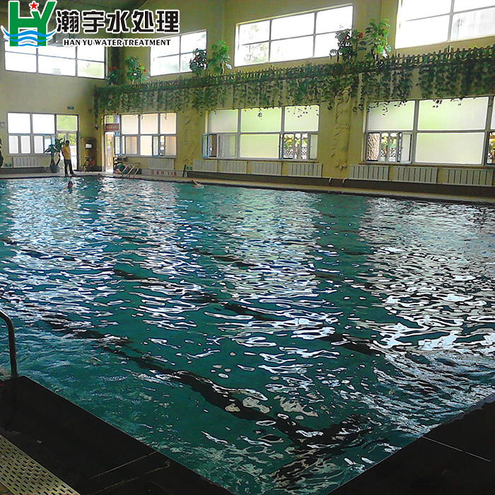 景觀園林水處理，景觀魚(yú)池水處理設(shè)備，游泳池水處理設(shè)備，重力式無(wú)閥精濾機(jī)，景觀河湖治理:游泳池水處理設(shè)備該如何維護(hù)